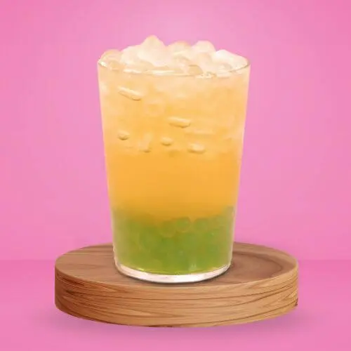 Té verde frío con jazmín, limón y menta